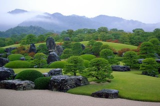 足立美術館 : 一度は訪れてみたかった美術館。日本庭園がとてもキレイです。