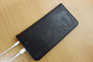 ダースベイダーの手帳型カバー